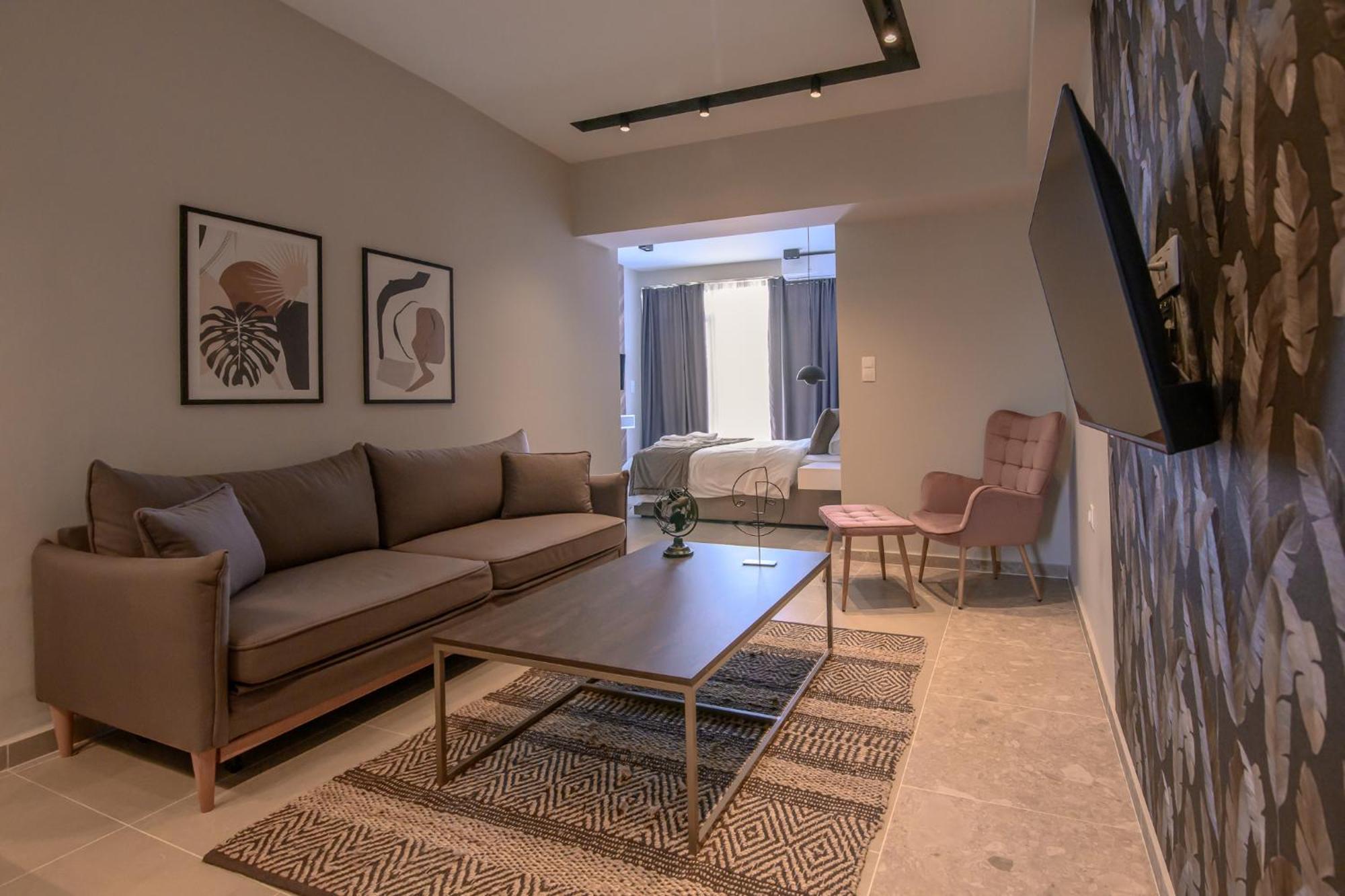 Luxury Central Apartment 6,1 Larissa Bagian luar foto