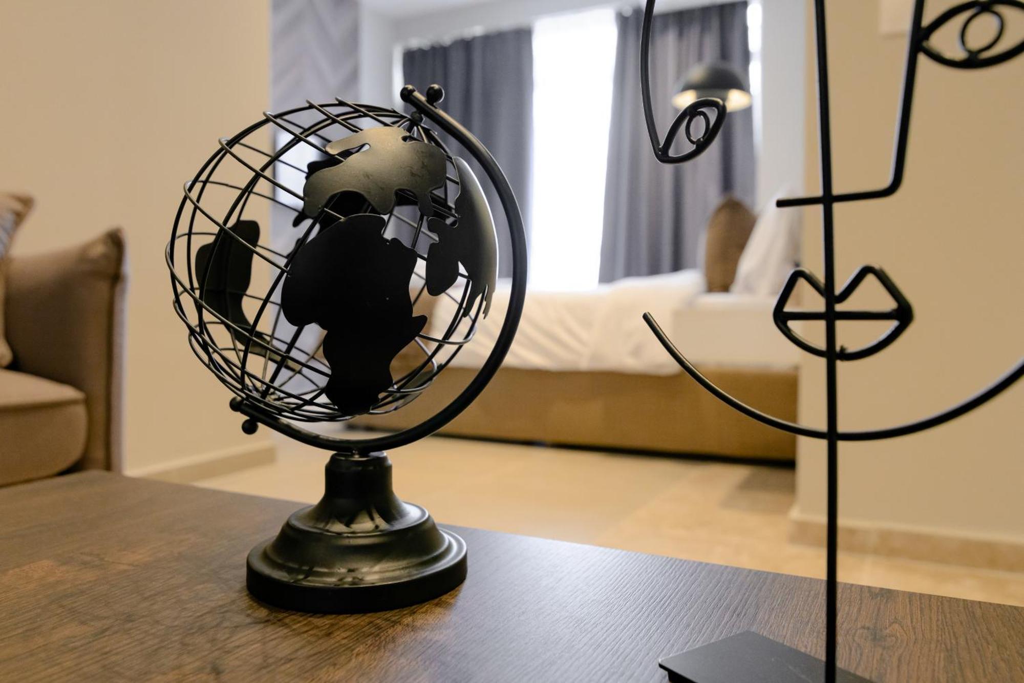Luxury Central Apartment 6,1 Larissa Bagian luar foto