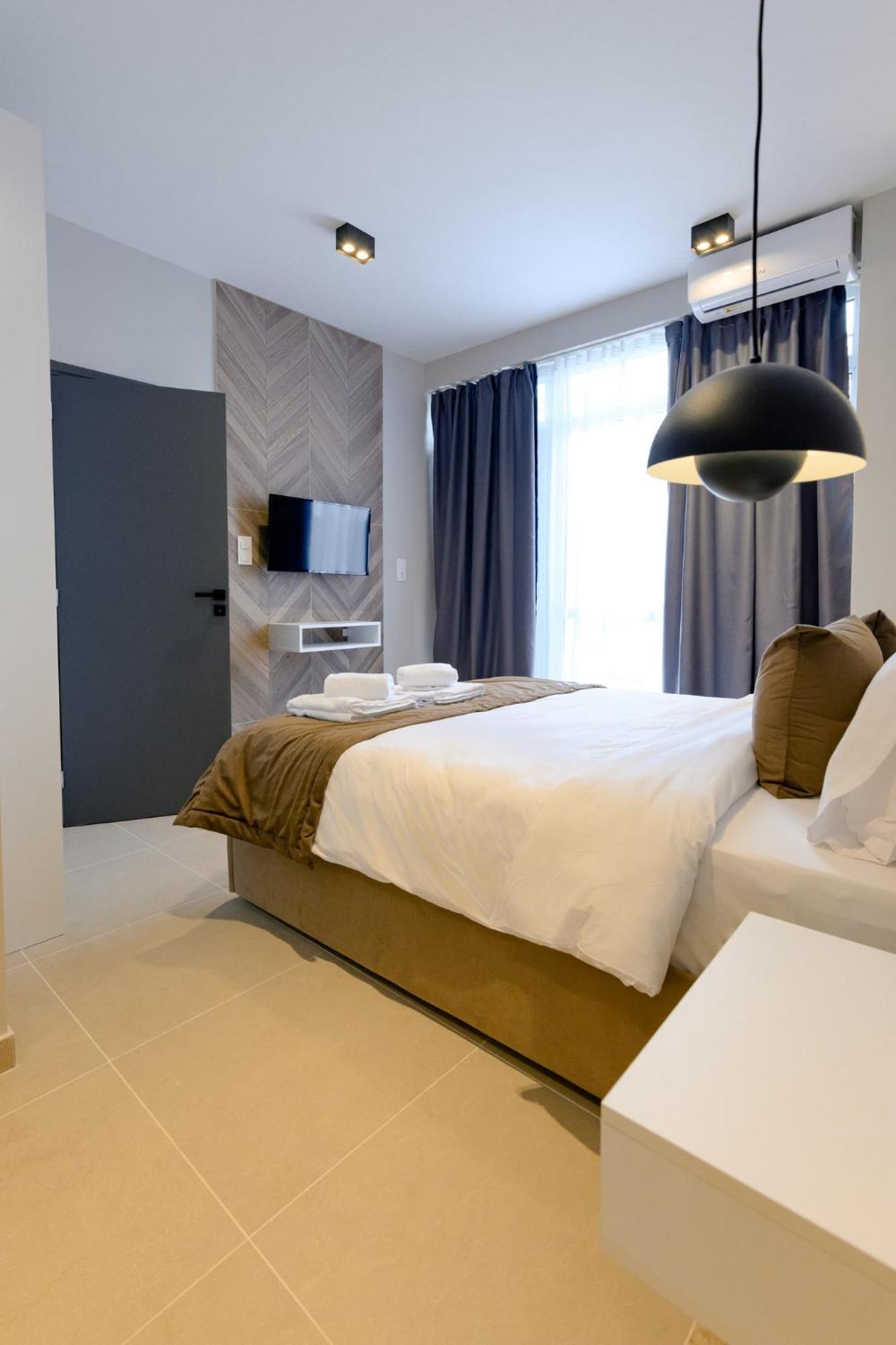 Luxury Central Apartment 6,1 Larissa Bagian luar foto