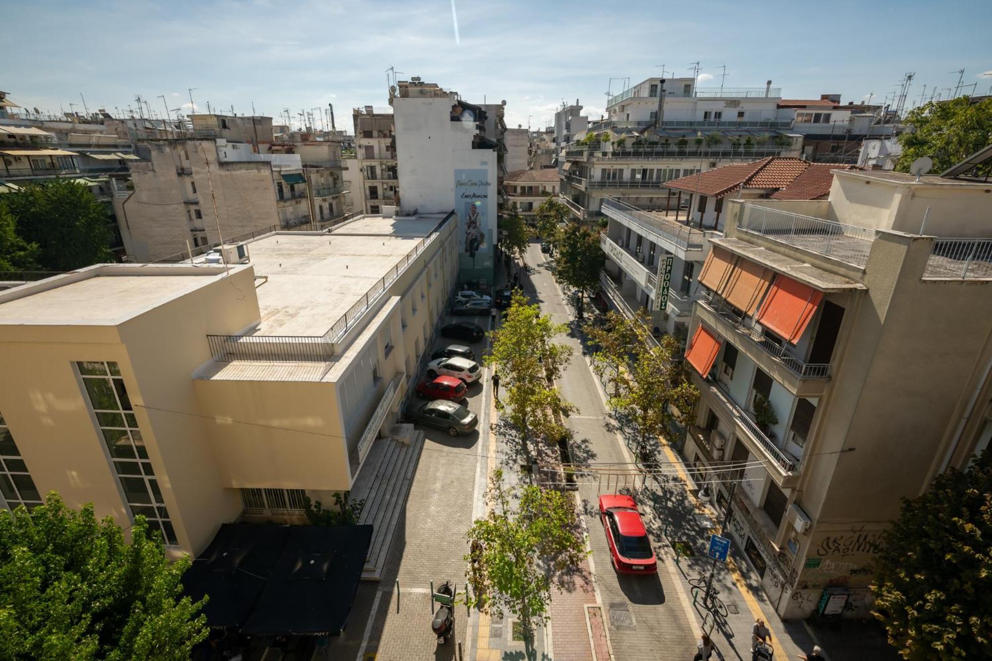 Luxury Central Apartment 6,1 Larissa Bagian luar foto